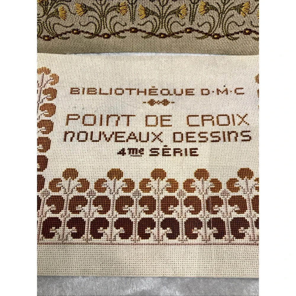VTG DMC French Cross Stitch & Embroidery Leaflets (2) Color Charts & Motifs